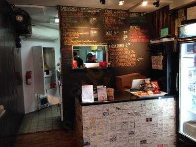 Xe May Sandwich Shop