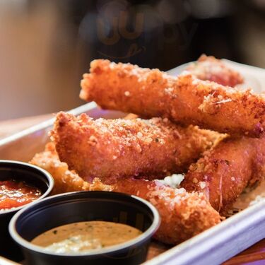 Turntable Lp Bar & Karaoke