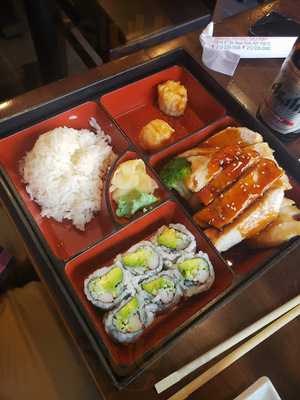 Empire Sushi & Asian Cuisine