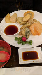 Empire Sushi & Asian Cuisine