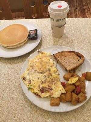 Cafe Guy And Gallard