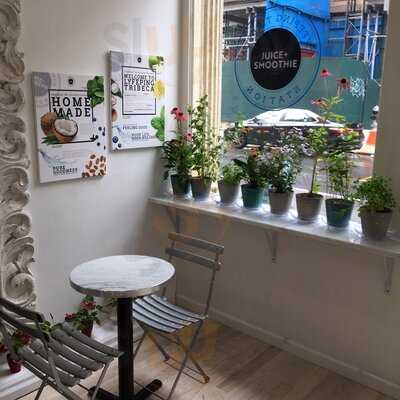 Lyfeping Tribeca Juice And Smoothie Station