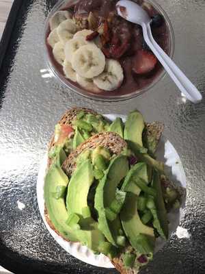 Lyfeping Tribeca Juice And Smoothie Station