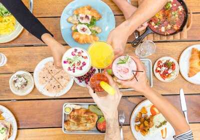 Social Drink And Food