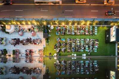 Social Drink And Food