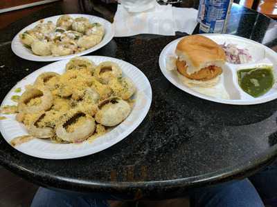 Mithaas Cafe Of Chicago Llc