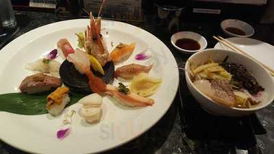 Sophia Food And Wine