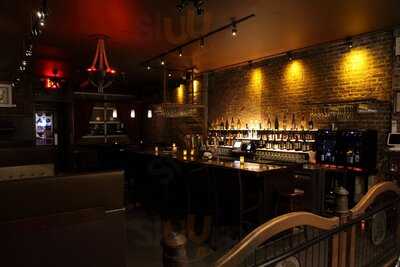 Klimat Lounge & Art Gallery