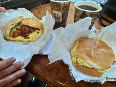 Friendly Gourmet Pizza