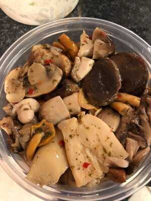 Russo Mozzarella And Pasta