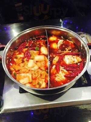 Hou Yi Hot Pot