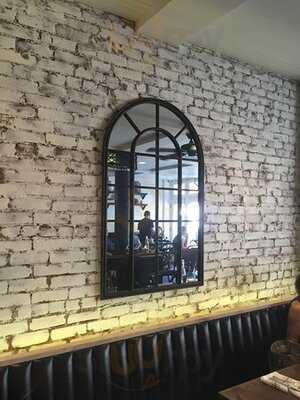 Gentilly Kitchen + Bar