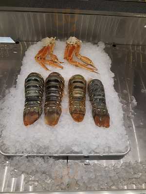 J & J Fish & Chicken