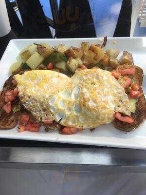 Moonstruck East Restaurant