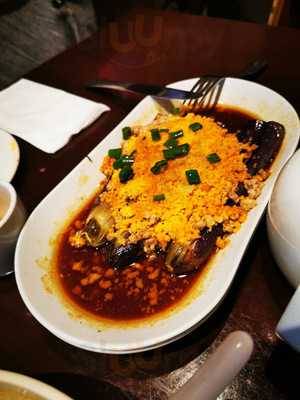 Happy Hot Hunan Restaurant