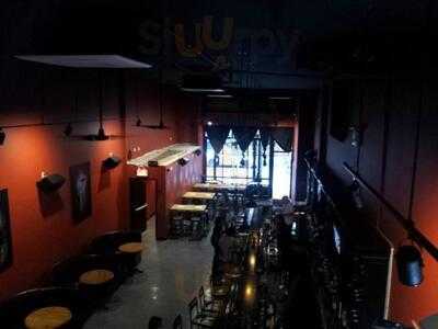 The Skinny Bar & Lounge