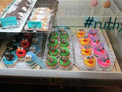 Ruthy's Bakery & Cafe