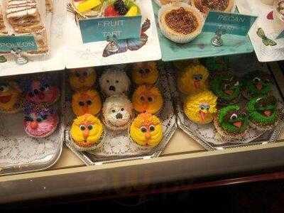 Ruthy's Bakery & Cafe