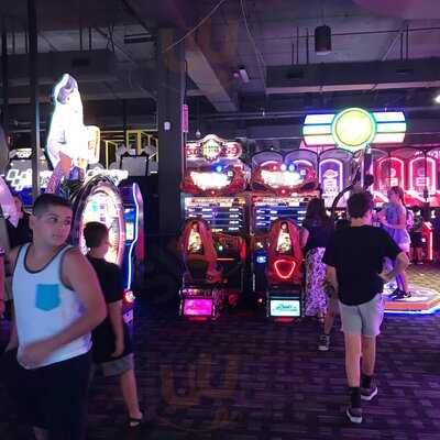 Dave & Buster's Northridge