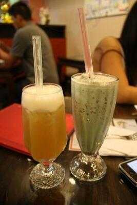 Saint's Alp Teahouse