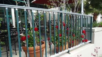 Kelly's Coffee And Fudge Factory