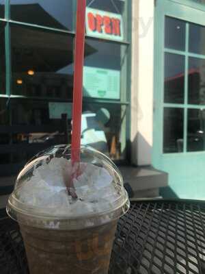 Kelly's Coffee And Fudge Factory