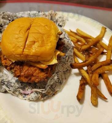 375 Chicken 'n Fries