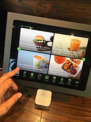 Shake Shack West Village