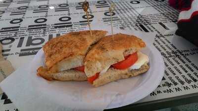 The Cafe At Cornell Tech