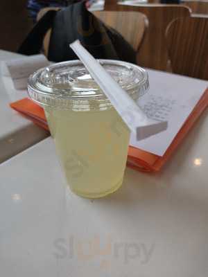 Famous Famiglia Pizzeria