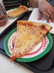 Famous Famiglia Pizzeria