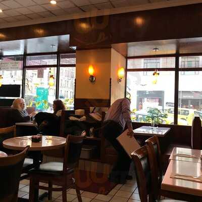 Three Guys Restaurant