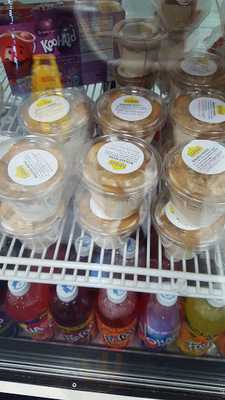 Shark's Fish And Chicken Inc