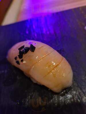 Sushi By Bou Hotel 3232