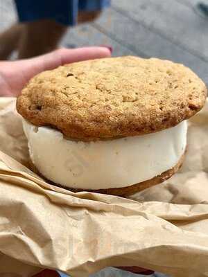 Melt Ice Cream Sandwiches