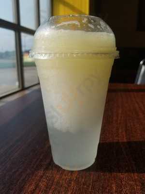 Baba's Famous Steak & Lemonade