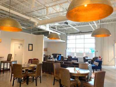 Stelios Bottles And Bites