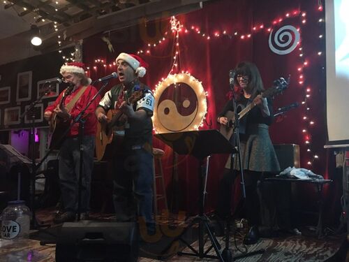 Every Thing Goes Book Cafe And Neighborhood Stage