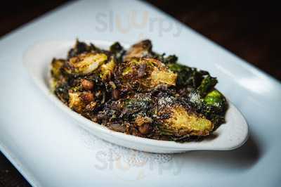 Faycurr's Urban Kitchen & Cafe