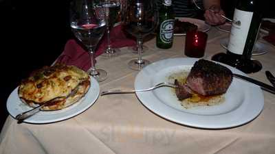 Robert's Steakhouse