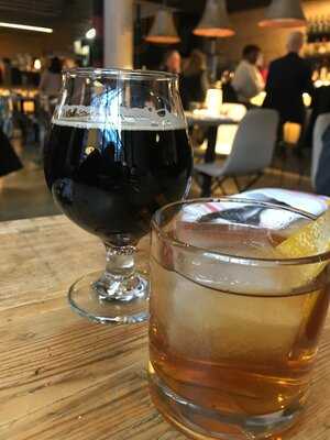 Blackbarn Restaurant