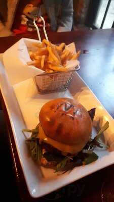 Sapoara Wood Roasting Grill & Bar