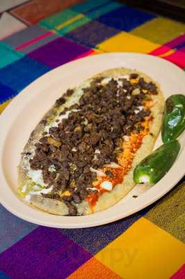 Tacqueria Los Amigos