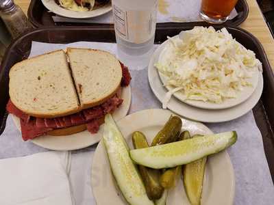 Rae's Delicatessen