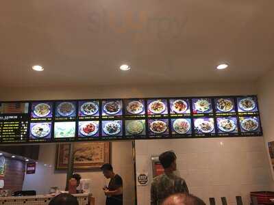 Weng's Palace Restaurant