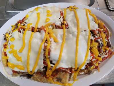 Tipico Chicken Restaurant