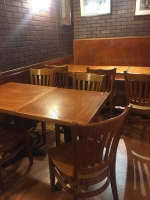 La Crosta Restaurant & Gourmet Pizzeria