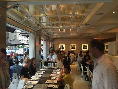 Kafeteria Eatery And Sports Bar