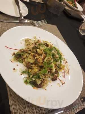 The Edmondson Faculty Center