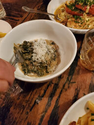 Nino’s Coffee & Grill